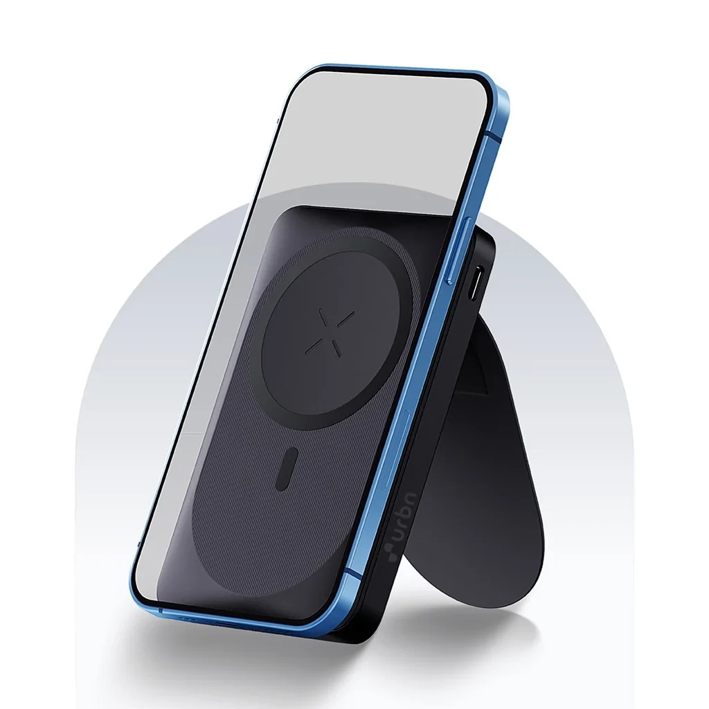 10,000 mAh Kickstand Power Bank - Image 4